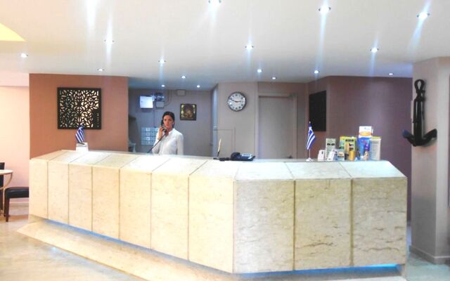 Sun Hall Beach Hotel Apts.