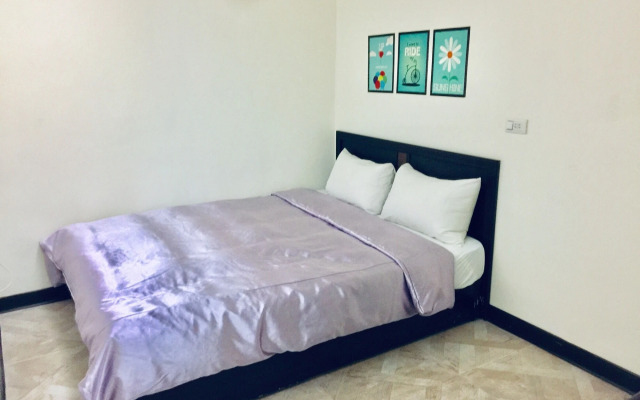One Plus One Hotel