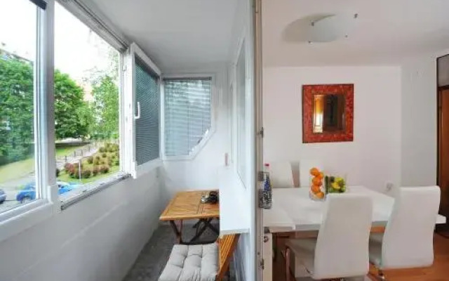 Apartment Trnovo center