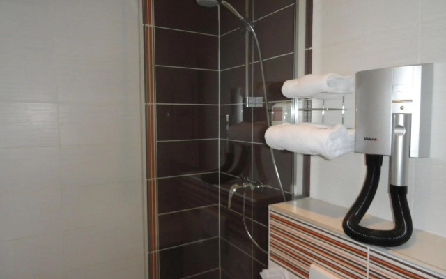 The Originals Hotels City Poitiers Continental