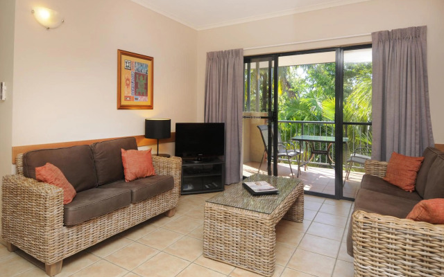 Nautilus Holiday Apartments