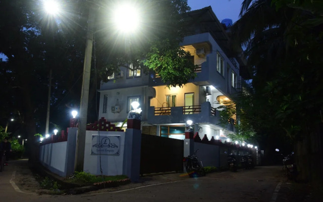 Laxmi Empire Guest House