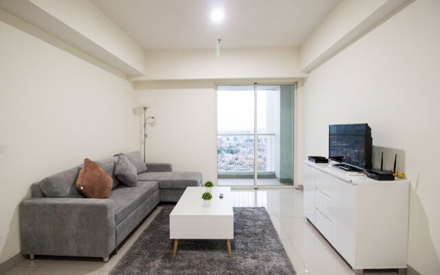 2 BR Best in Kelapa Gading Sherwood Apartment By Travelio