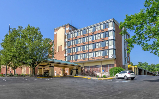Clarion Hotel Lebanon-Hershey East