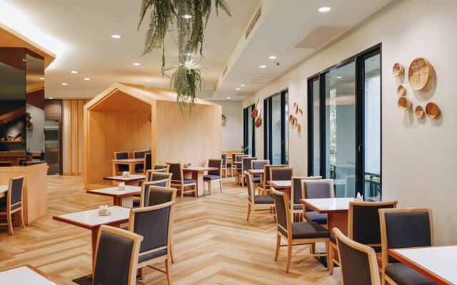 Civilize Hotel