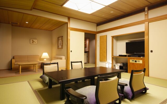 Takayama Green Hotel