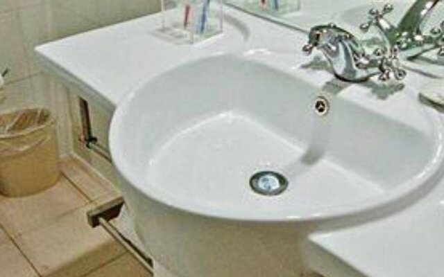 Hanting Hotel Wenhuagong