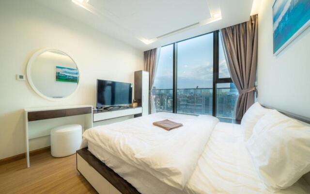 BOM HOMES- VINHOMES METROPOLIS-Service Apartment