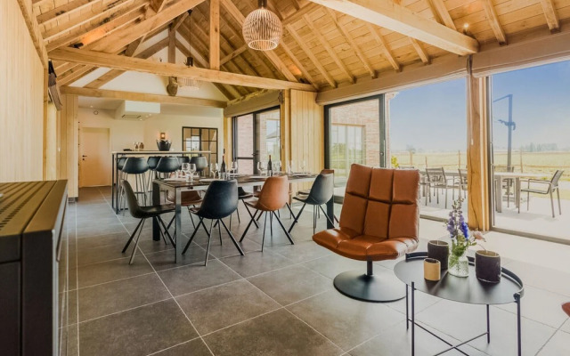 Chic Villa in Comines-warneton With Garden