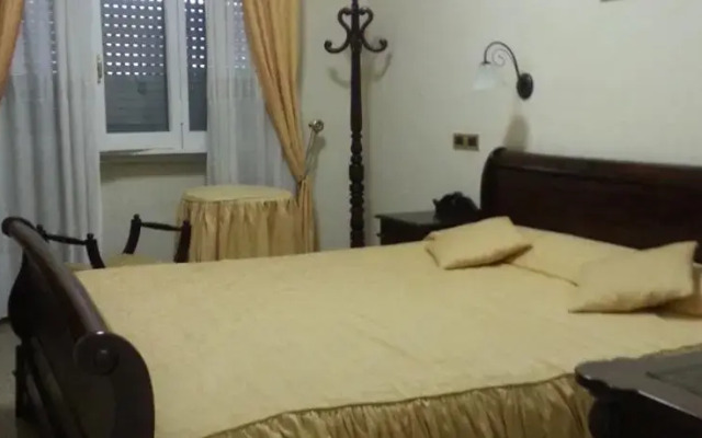 Residenza Appia Nuova