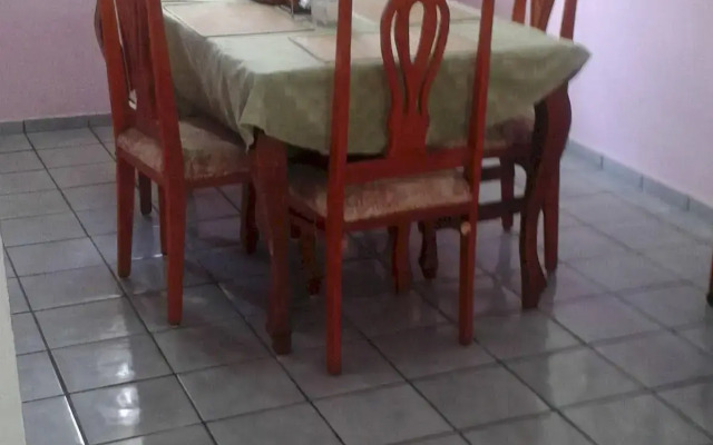 Alicia's Bed & Breakfast