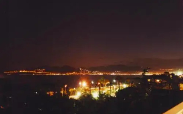 Apartment Montmorency