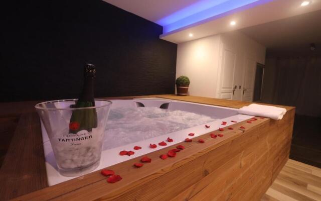 Suite Pointe Rouge Jacuzzi SPA