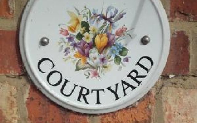 Courtyard Toft House