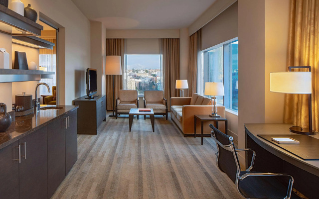 Hyatt At Olive 8