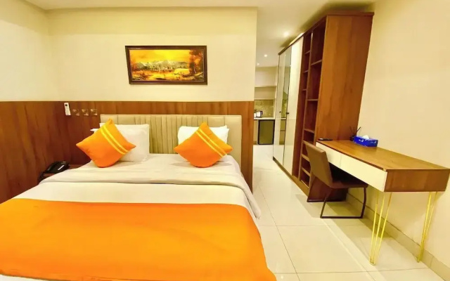 Urban Edge Comfort Apartment