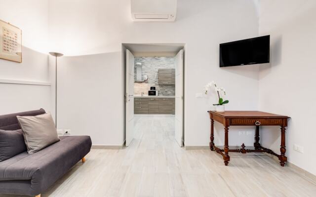 Beautiful apartment near Ara Pacis