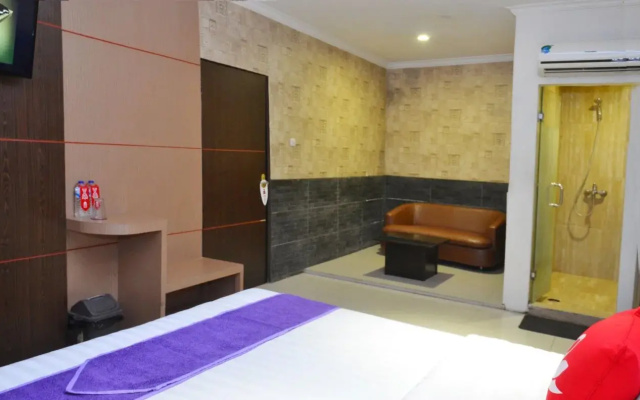 ZEN Rooms Basic Kalimas Sunan Ampel