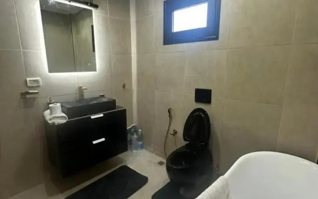 Luxury Central Cosy Villa