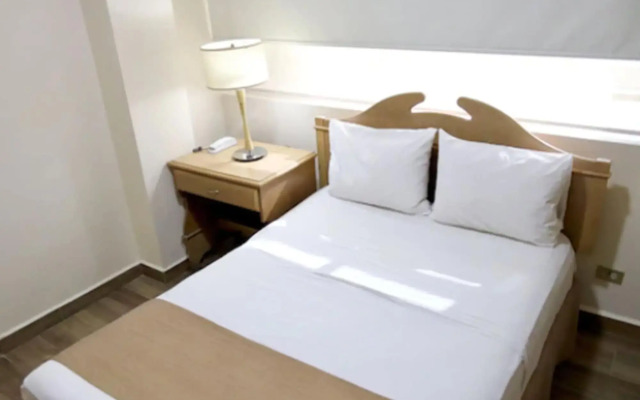 Hotel Madero Express