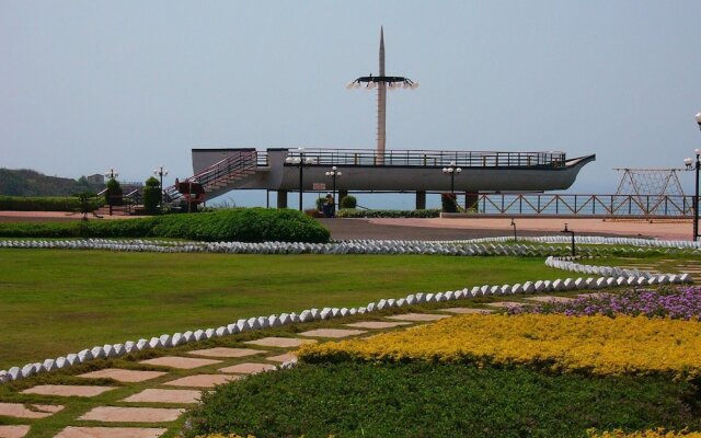 Kohinoor Samudra Beach Resort