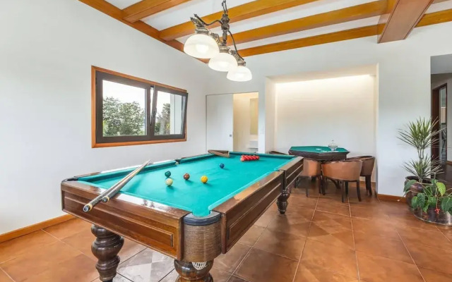 Stunning 6-bed House in Brito, Guimaraes