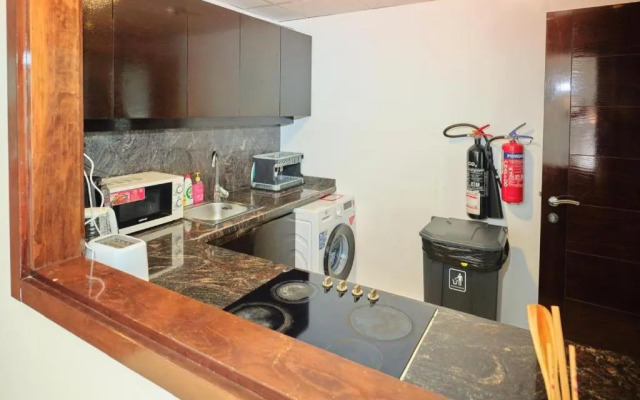 Stunning 1BD with full sea view