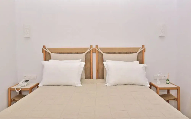 Natura Luxury Villas