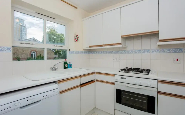 3 Bedroom House near Canary Wharf