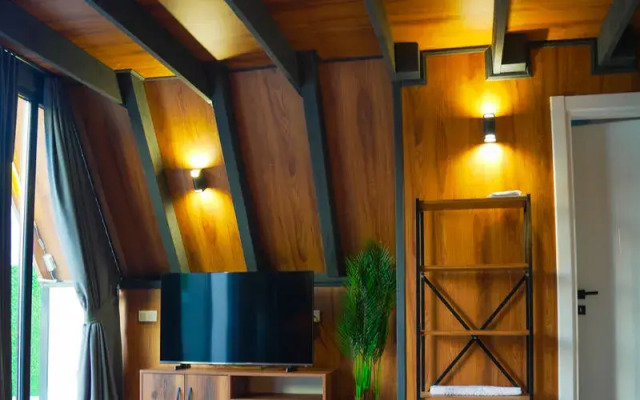 Relax House