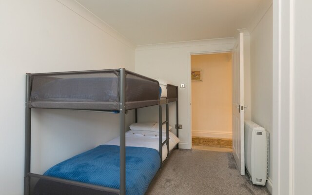 Ark Flats Apartment