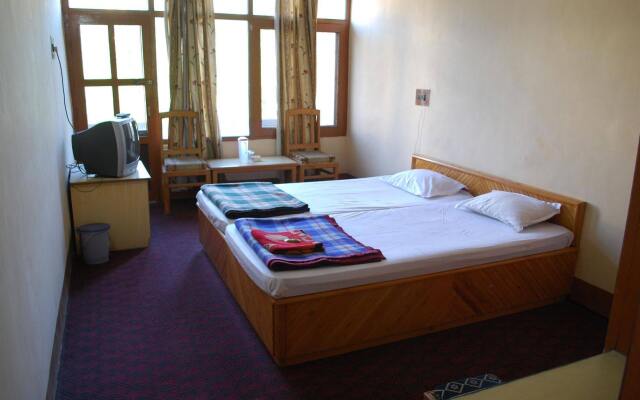 Hotel Relax Inn
