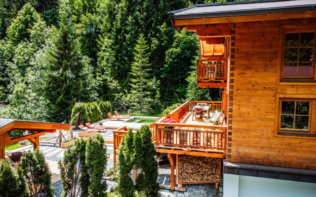 Hideway Chalet Gamsgluck With Pool and Sauna