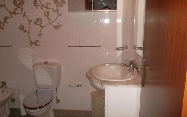 Afurada Apartment - 2 Room - 5 Persons