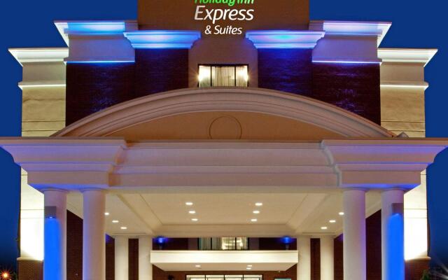 Holiday Inn Express Hotel & Suites Norfolk Airport, an IHG Hotel