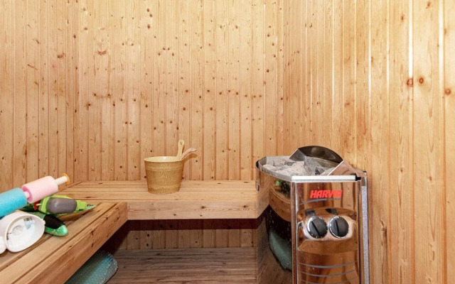 8 Person Holiday Home in Oksbol