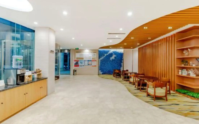 Aiwei Shangpin Hotel