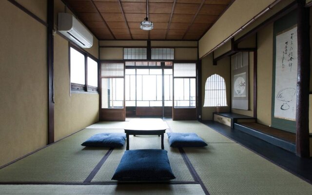 Traditional Kyoto Home Ichiyoraifuku