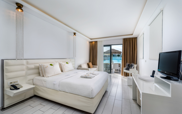 Diamond Deluxe Hotel Wellness & Spa - Adults only