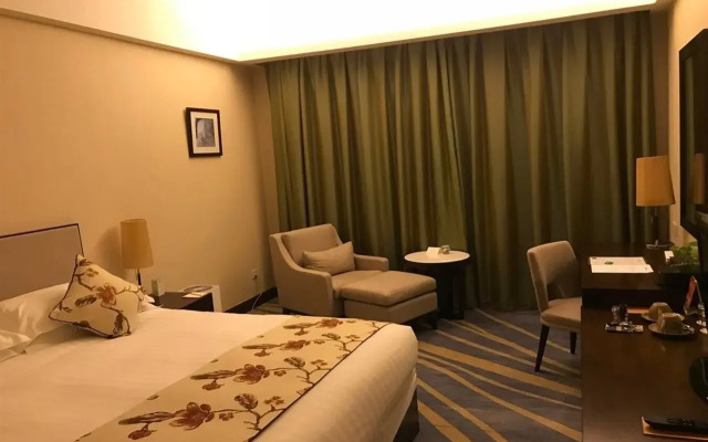 Rui Tai Hong Qiao Hotel