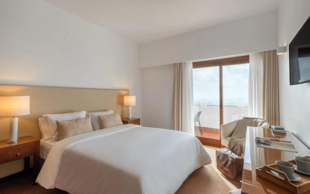 Sao Felix Hotel Hillside and Nature