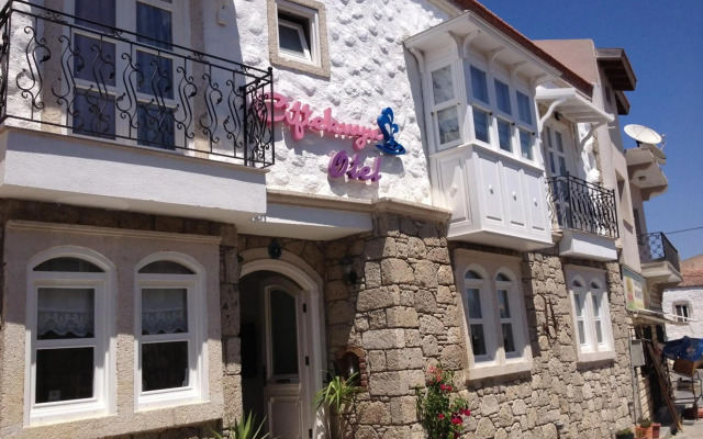Alacati Ciftekuyu Butik Otel