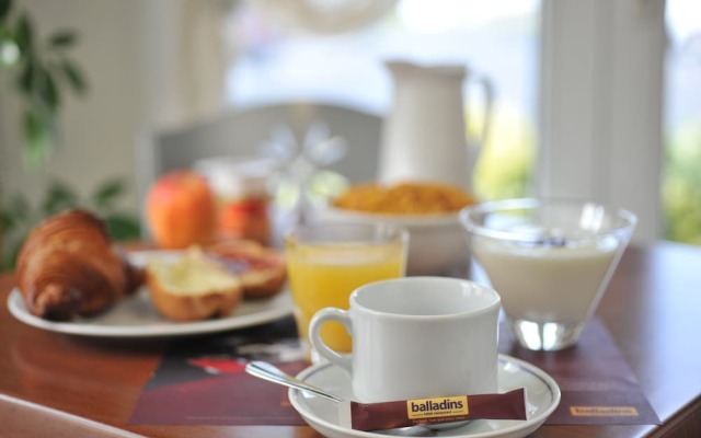 Hotel & Residence Moissy