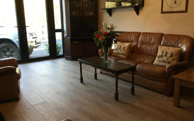 Ryan's River Lodge B&B