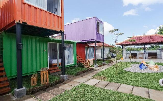 Container Smart Stay (CSS)