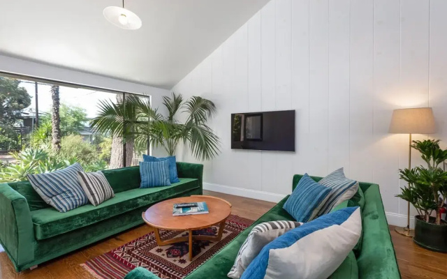 Silver Lake 3br W/ Water Views 3 Bedroom Home