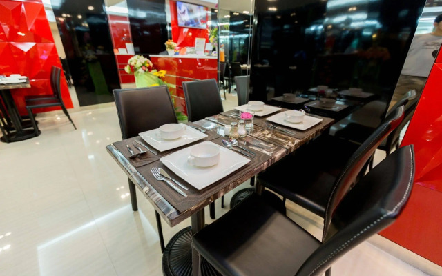 Euro Luxury Pavillion