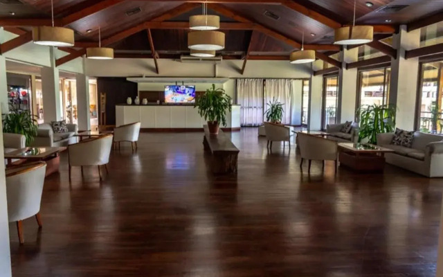Raices Esturion Hotel