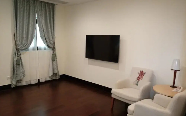Yuxian Family Business BnB