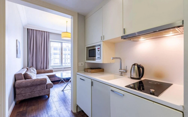 Bright and Cozy Flat Near Taksim Square in Sisli